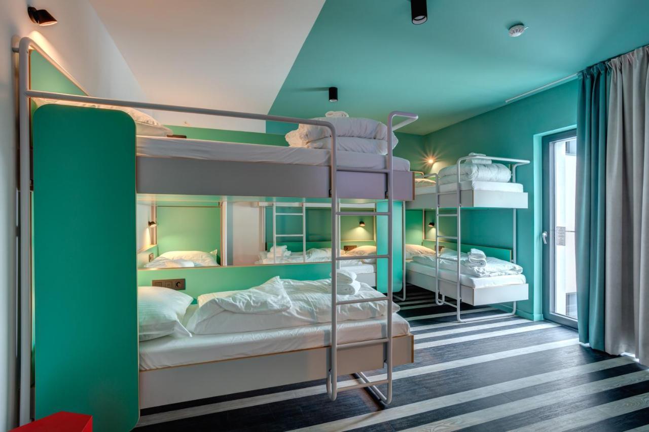 ไมนิงเงอร์ โฮเต็ล บรัสเซลส์ การ์ ดู มิดี Hotel Saint-Gilles ภายนอก รูปภาพ
